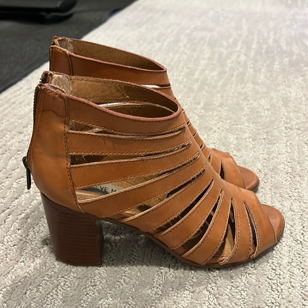 vendetta block heels